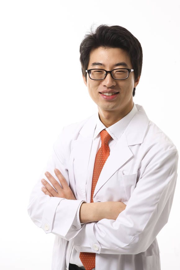 아이엔여기 반포한의원 황지모 원장 